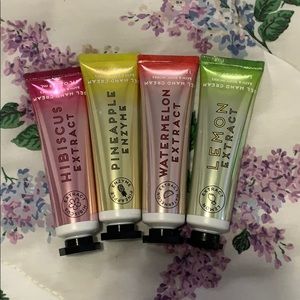 4 NEW bath and body hand cream bundle💕